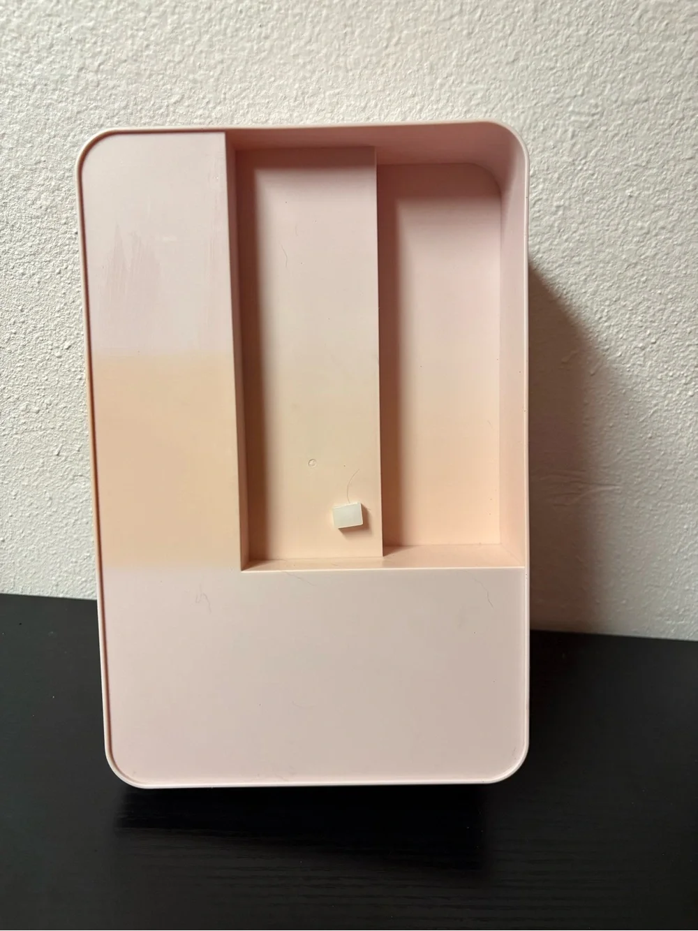Pink Plastic Vanity Makeup Organizer Cosmetic Storage Tray with Lid